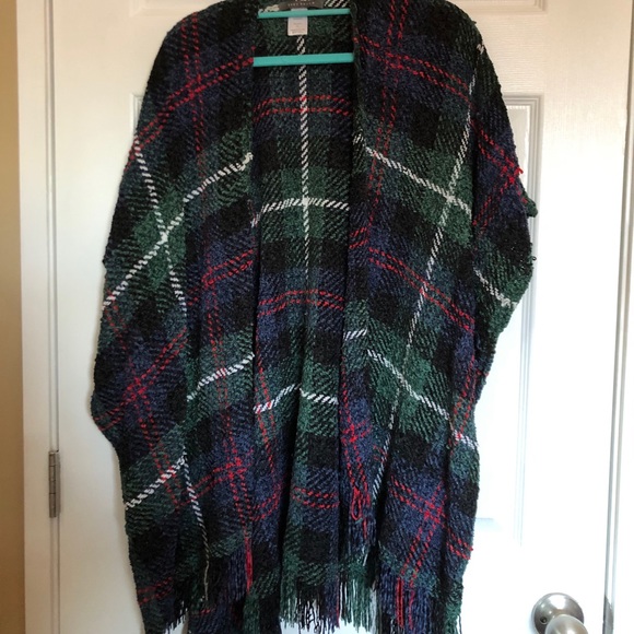 Sweater - Picture 1 of 2